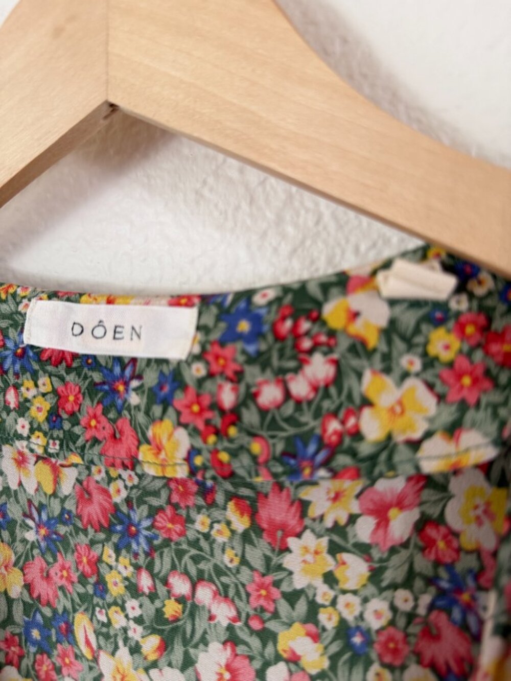 Doen Laurel Dress in Green Valley Floral Size Large ***ALTERED TO KNEE LENGTH*** - Picture 6 of 6